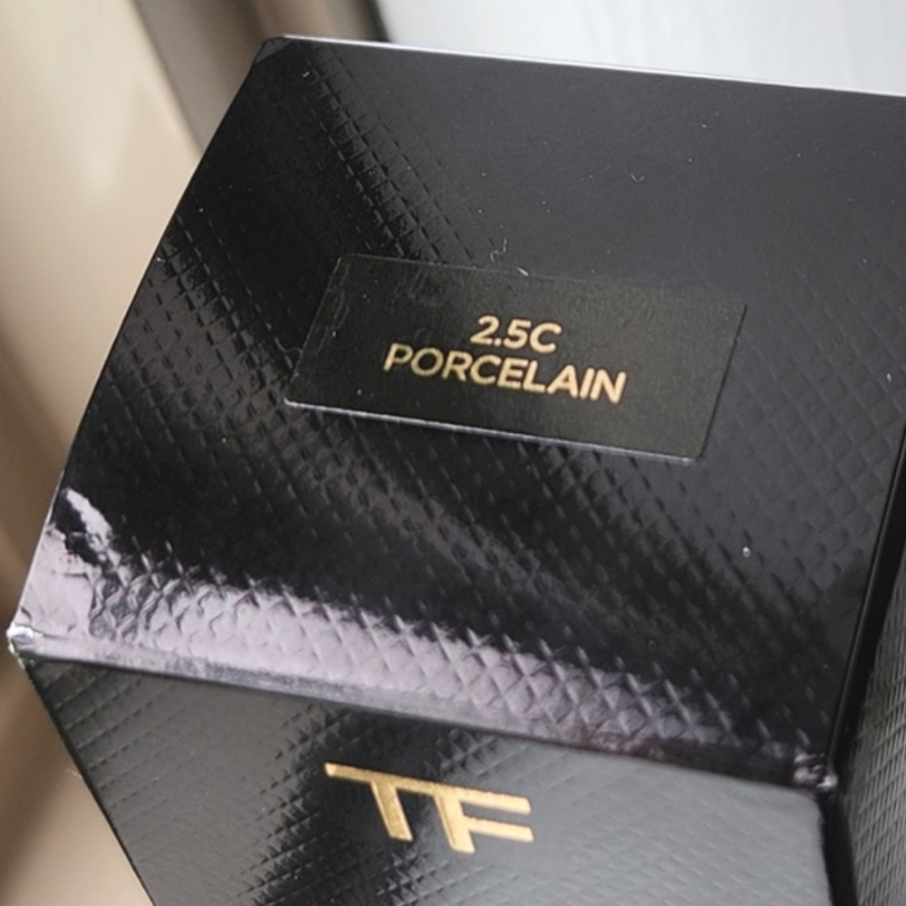 NIB TOM FORD ARCHITECTURE RADIANCE HYDRATING FOUNDATION 2.5 - Picture 11 of 16